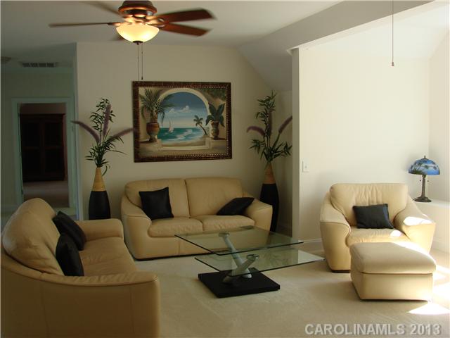 15835  Feeny Court Charlotte North Carolina 28278