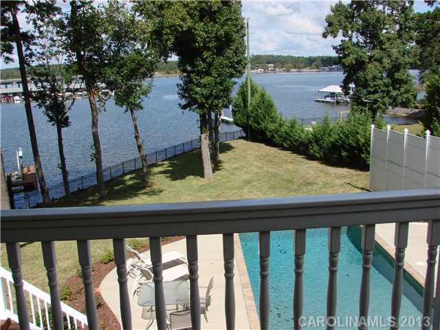 15835  Feeny Court Charlotte North Carolina 28278