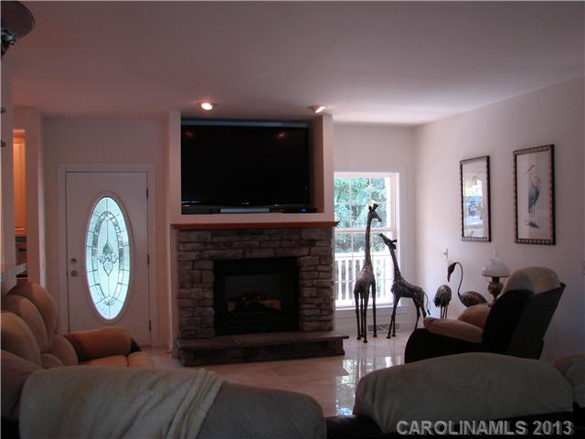 15835  Feeny Court Charlotte North Carolina 28278