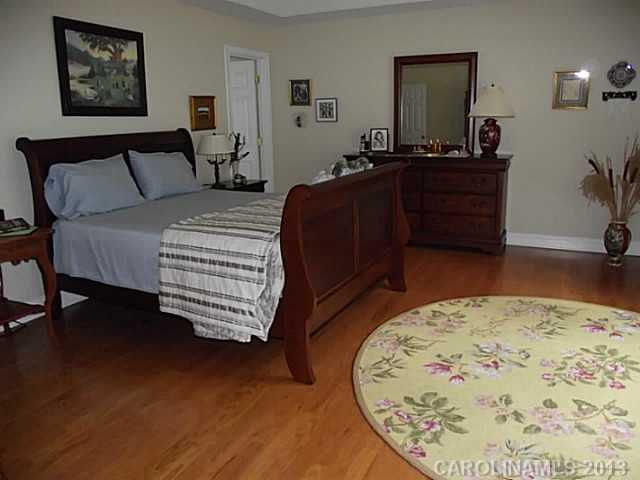 7973  Salem Springs Drive Denver North Carolina 28037