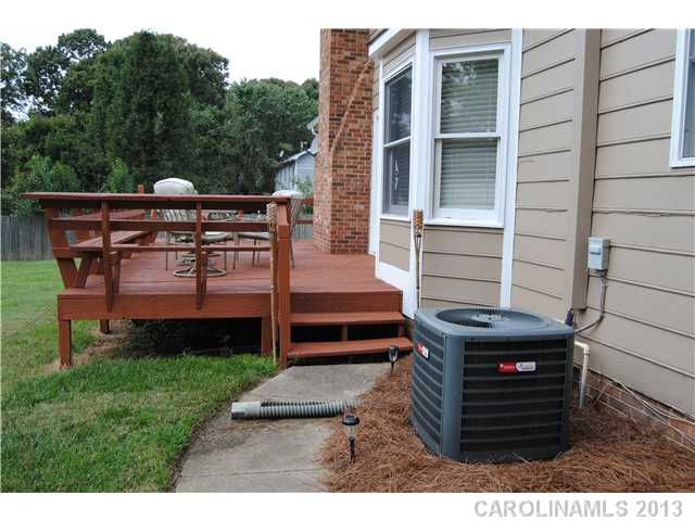 1417  Shady Bark Drive Gastonia North Carolina 28054