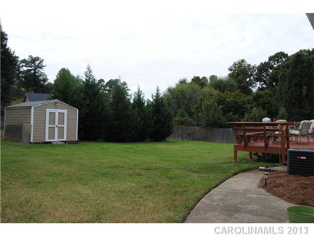 1417  Shady Bark Drive Gastonia North Carolina 28054