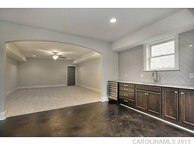 1922  Luther Street Charlotte North Carolina 28204