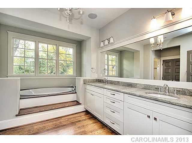 1922  Luther Street Charlotte North Carolina 28204