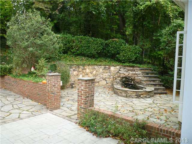 6336  Sharon Hills Road Charlotte North Carolina 28210