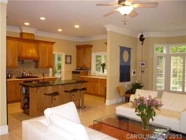 6336  Sharon Hills Road Charlotte North Carolina 28210