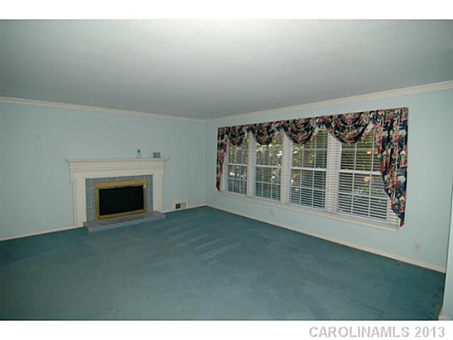 132  Woodvale Circle Lincolnton North Carolina 28092