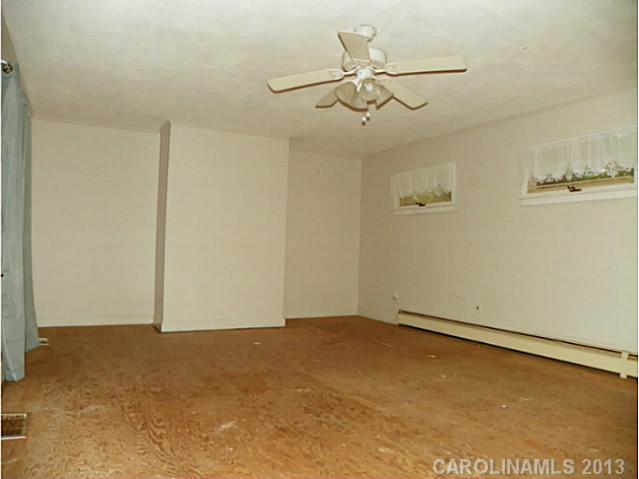405  Farris Drive Cherryville North Carolina 28021