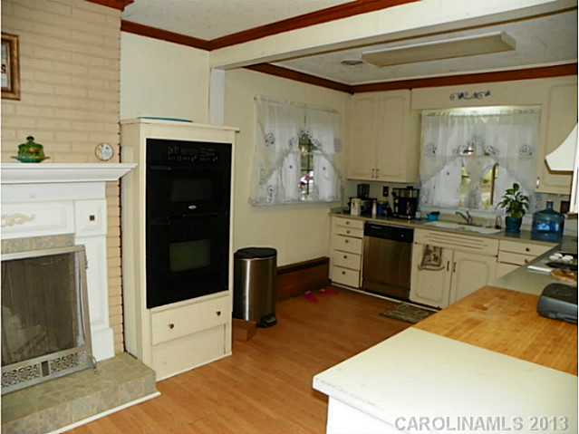 405  Farris Drive Cherryville North Carolina 28021