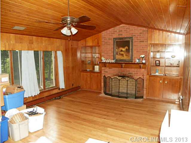 405  Farris Drive Cherryville North Carolina 28021