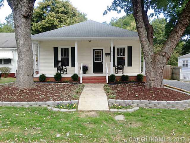 1632  Logie Avenue Charlotte North Carolina 28205