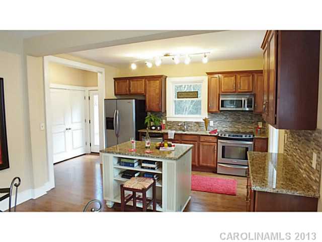 1632  Logie Avenue Charlotte North Carolina 28205