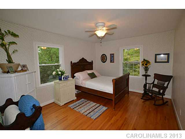 1033  Regency Drive Charlotte North Carolina 28211