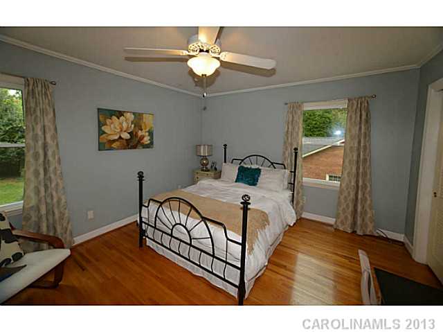 1033  Regency Drive Charlotte North Carolina 28211