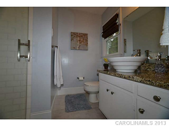 1033  Regency Drive Charlotte North Carolina 28211