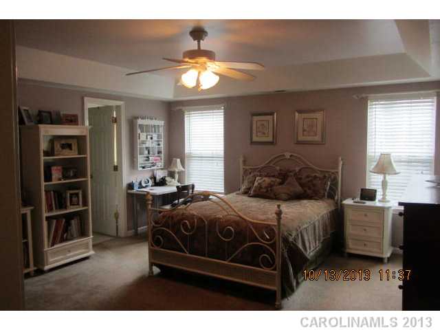 8730  Royal Bluff Drive Charlotte North Carolina 28269