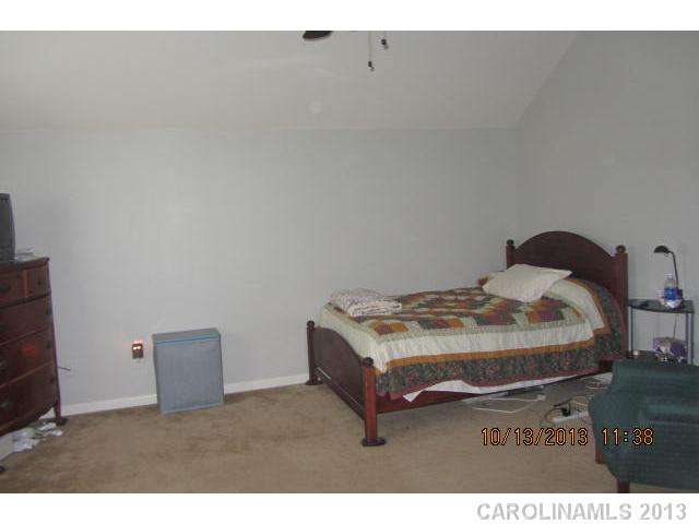 8730  Royal Bluff Drive Charlotte North Carolina 28269