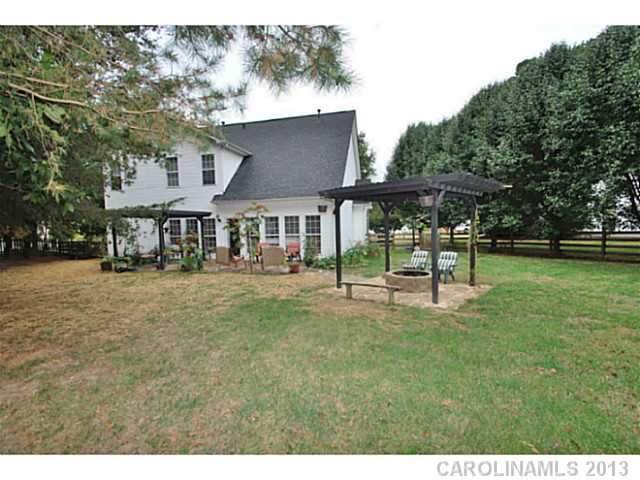 2304  Sonoma Court Matthews North Carolina 28105