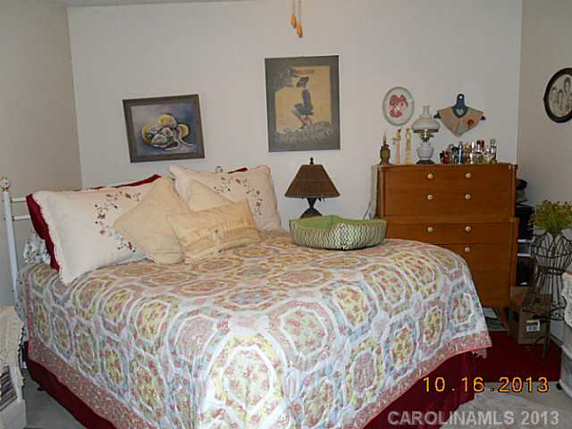 8882  Mull Road Vale North Carolina 28168