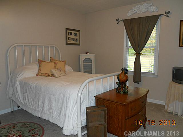 8882  Mull Road Vale North Carolina 28168