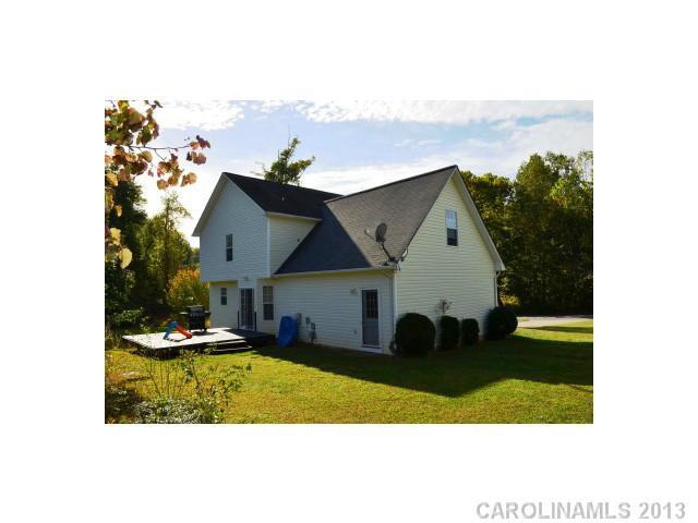 1932  Bakers Glade Lane Hickory North Carolina 28602