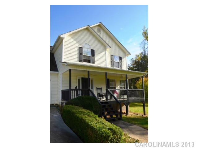 1932  Bakers Glade Lane Hickory North Carolina 28602