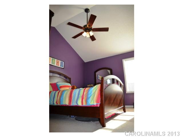 1932  Bakers Glade Lane Hickory North Carolina 28602