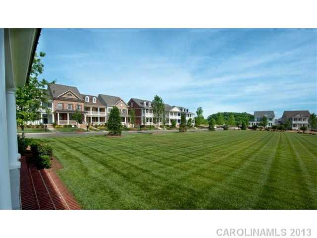 2323  Lochview Street Pineville North Carolina 28134