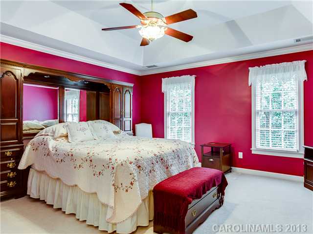 4709  Noras Path Road Charlotte North Carolina 28226