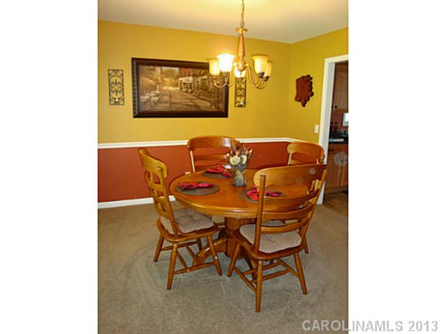 3805  Oakwood Road Charlotte North Carolina 28269