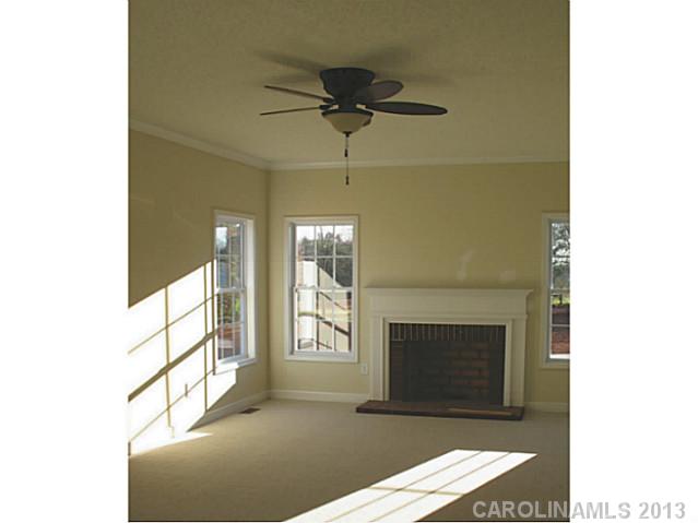 3805  Oakwood Road Charlotte North Carolina 28269