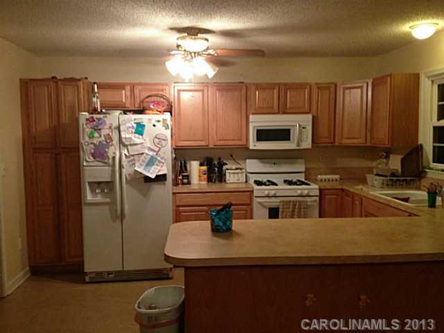 1014  Old Dallas Road Dallas North Carolina 28034