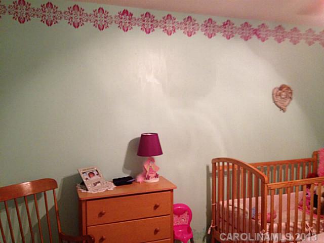 1014  Old Dallas Road Dallas North Carolina 28034