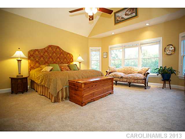 1611  Stevens Ridge Matthews North Carolina 28105