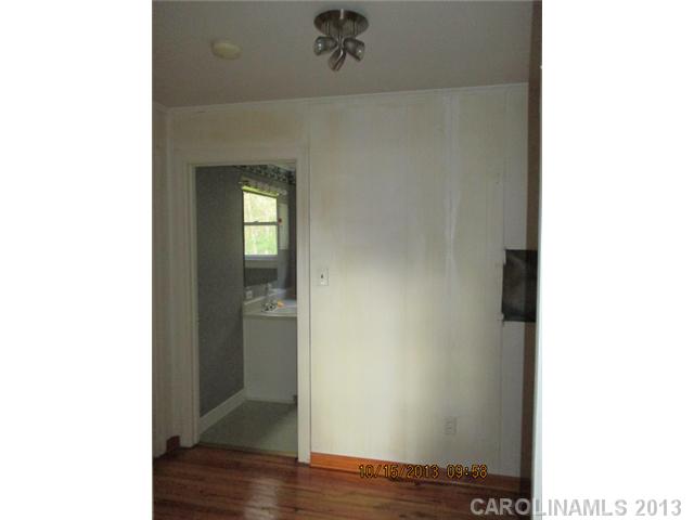 1037  Long Shoals Road Lincolnton North Carolina 28092