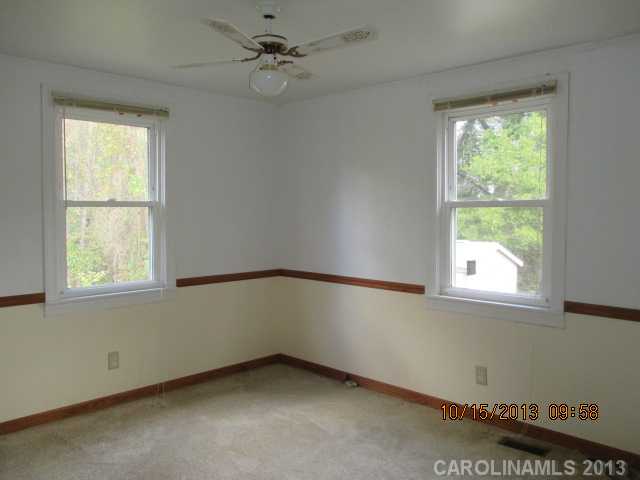 1037  Long Shoals Road Lincolnton North Carolina 28092