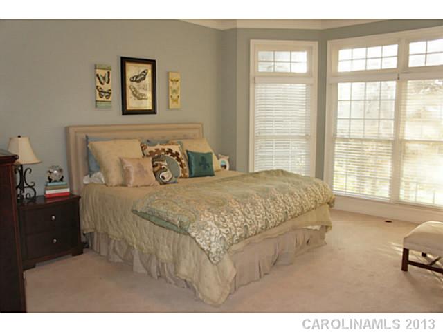 9811  Linksland Drive Huntersville North Carolina 28078