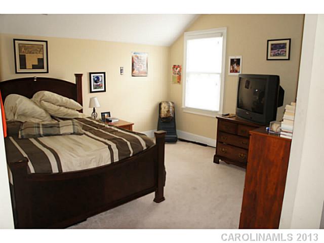 9811  Linksland Drive Huntersville North Carolina 28078