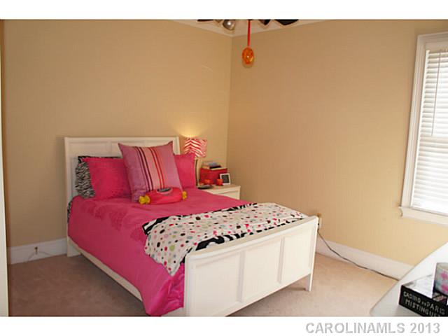 9811  Linksland Drive Huntersville North Carolina 28078