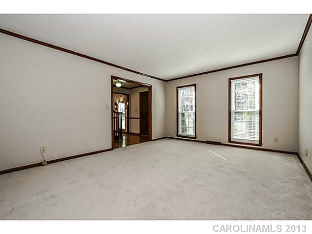 4803  Meadowridge Drive Charlotte North Carolina 28226