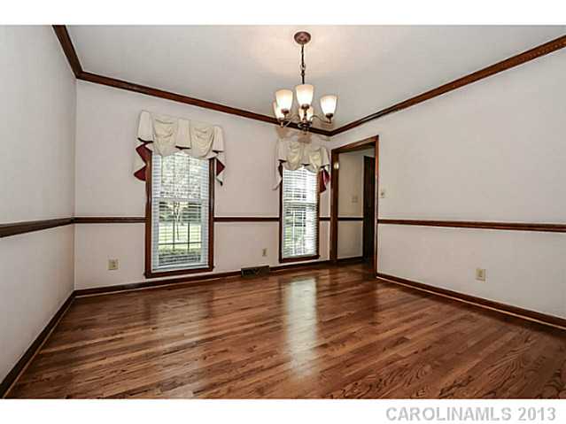 4803  Meadowridge Drive Charlotte North Carolina 28226