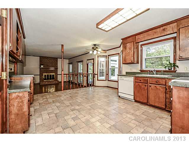 4803  Meadowridge Drive Charlotte North Carolina 28226
