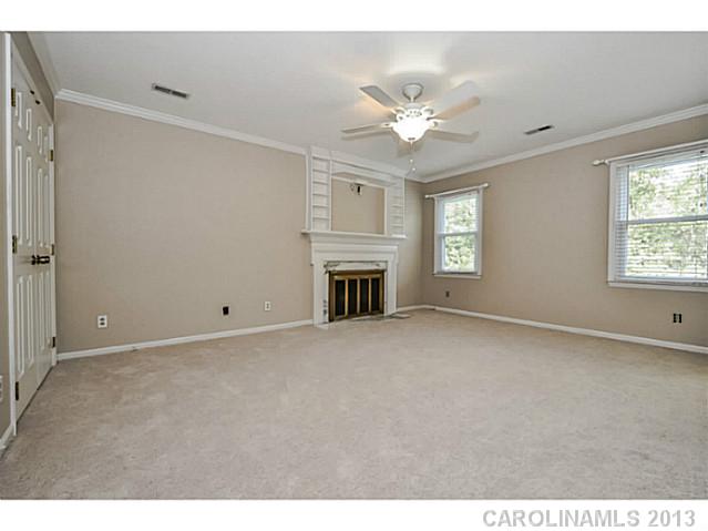 4803  Meadowridge Drive Charlotte North Carolina 28226