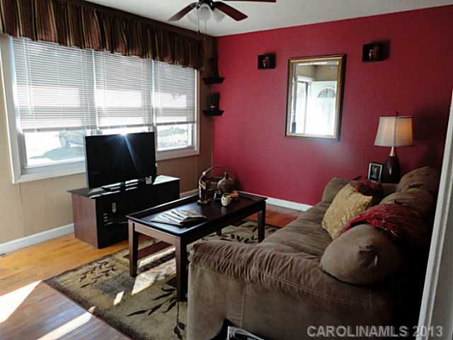2304  Woodleaf Drive Gastonia North Carolina 28052