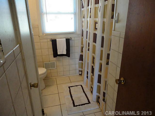 2304  Woodleaf Drive Gastonia North Carolina 28052