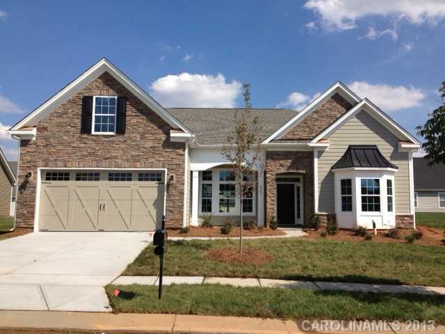 8824  Artesa Mill Lane Charlotte North Carolina 28214