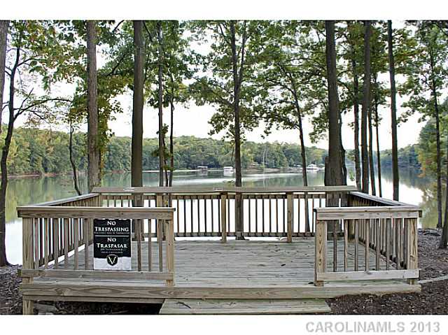 8824  Artesa Mill Lane Charlotte North Carolina 28214
