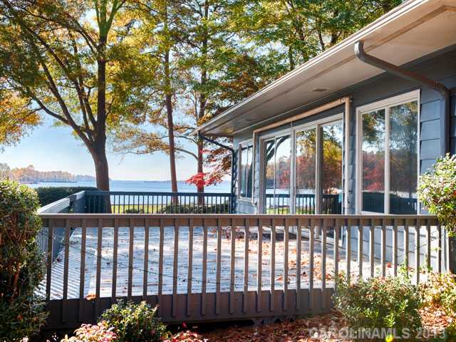 151  Travis Pointe Drive Mooresville North Carolina 28117