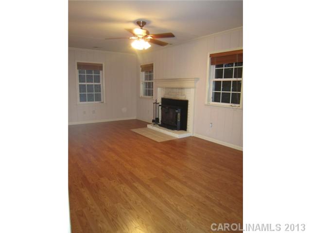 5901  Boxwood Lane Charlotte North Carolina 28210