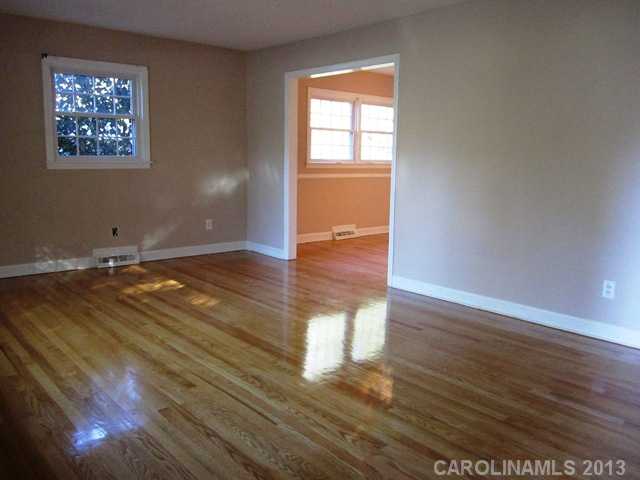 5901  Boxwood Lane Charlotte North Carolina 28210